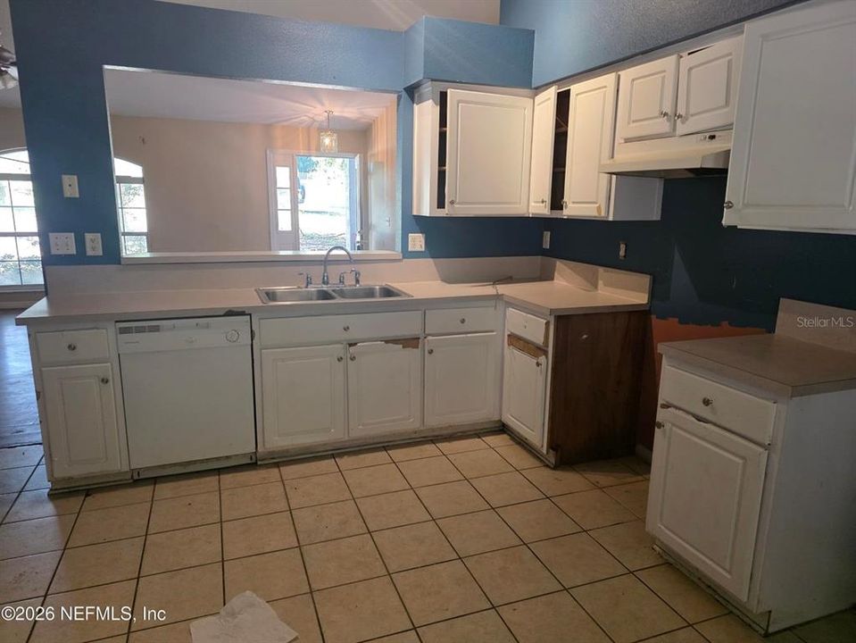 En Venta: $225,000 (3 camas, 2 baños, 1388 Pies cuadrados)