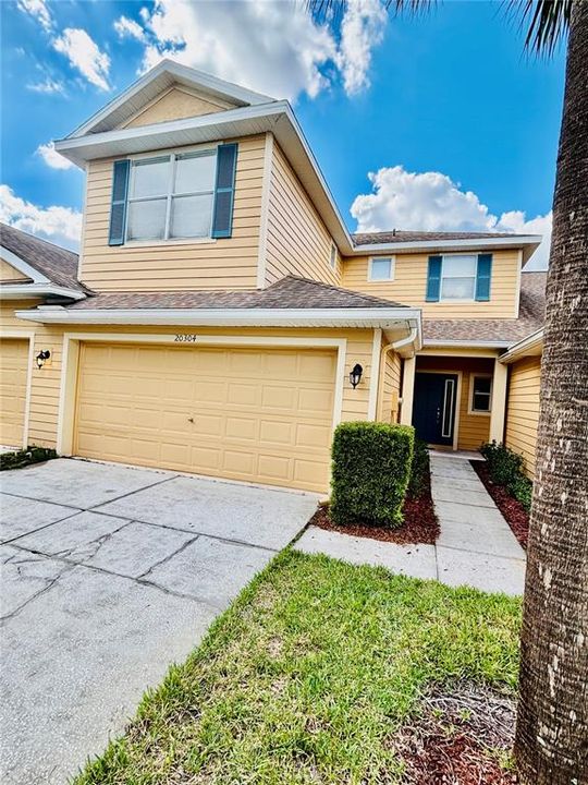 En Venta: $275,000 (3 camas, 2 baños, 1455 Pies cuadrados)