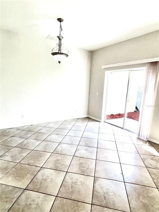 En Venta: $275,000 (3 camas, 2 baños, 1455 Pies cuadrados)