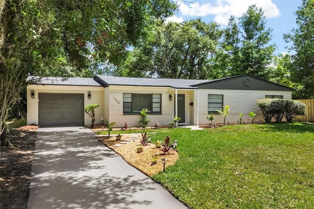 For Rent: $3,500 (4 beds, 2 baths, 1694 Square Feet)