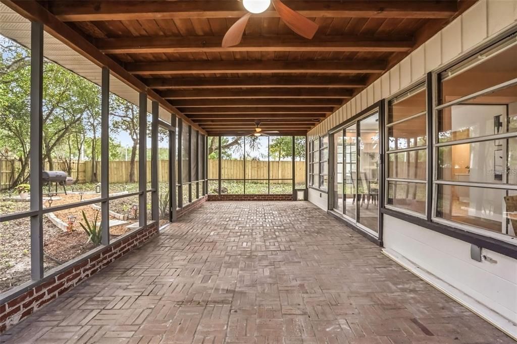 For Rent: $3,500 (4 beds, 2 baths, 1694 Square Feet)