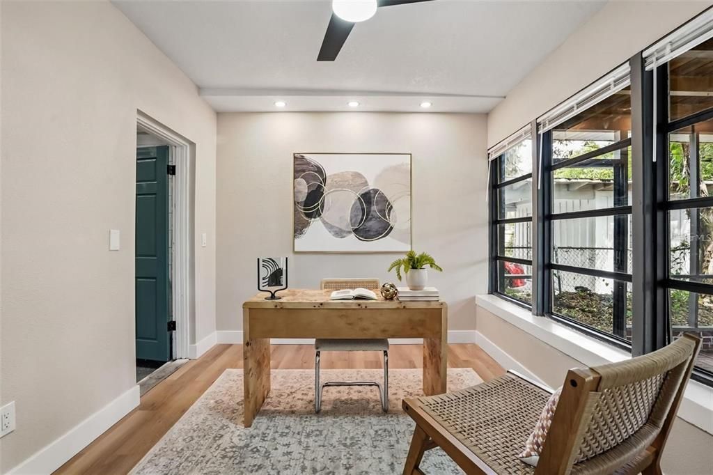 For Rent: $3,500 (4 beds, 2 baths, 1694 Square Feet)