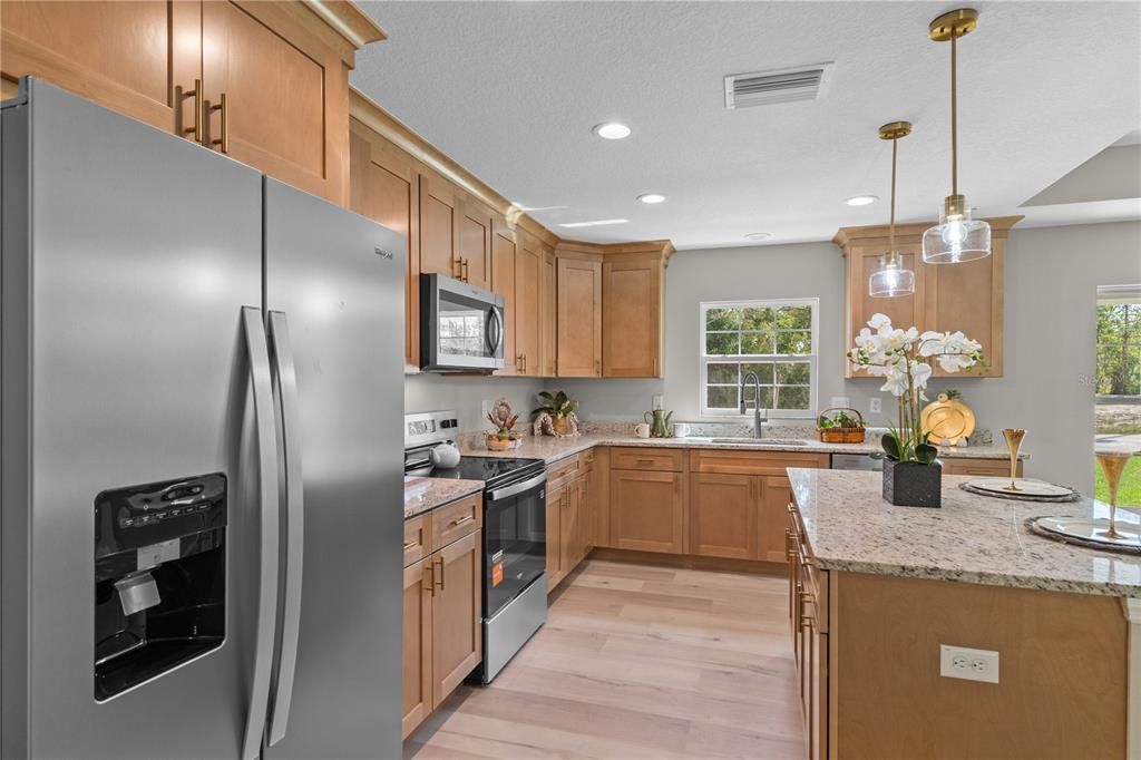 En Venta: $349,999 (3 camas, 2 baños, 1612 Pies cuadrados)
