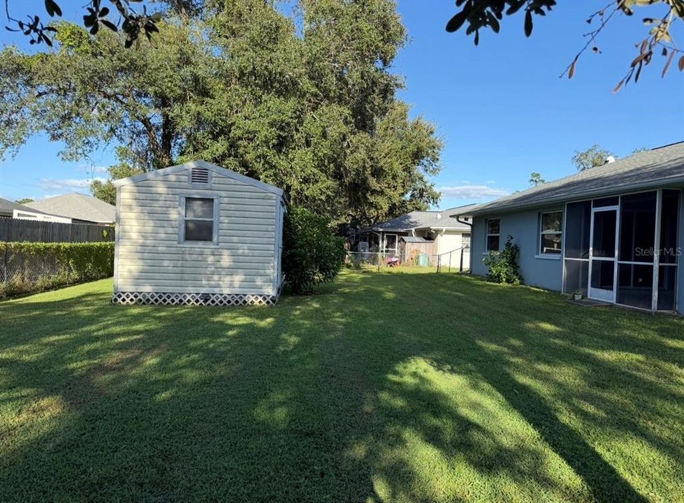 For Sale: $230,000 (3 beds, 2 baths, 1164 Square Feet)