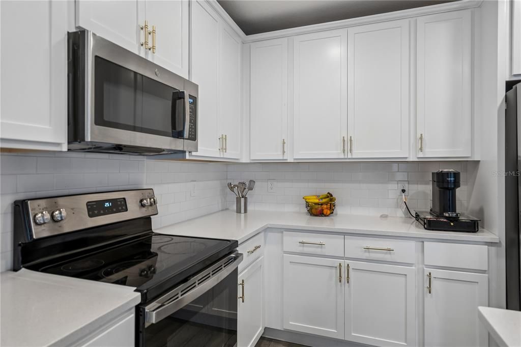 For Rent: $3,000 (4 beds, 3 baths, 1802 Square Feet)