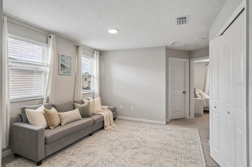 For Rent: $3,000 (4 beds, 3 baths, 1802 Square Feet)