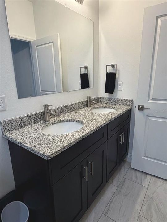 For Sale: $265,000 (4 beds, 2 baths, 1580 Square Feet)