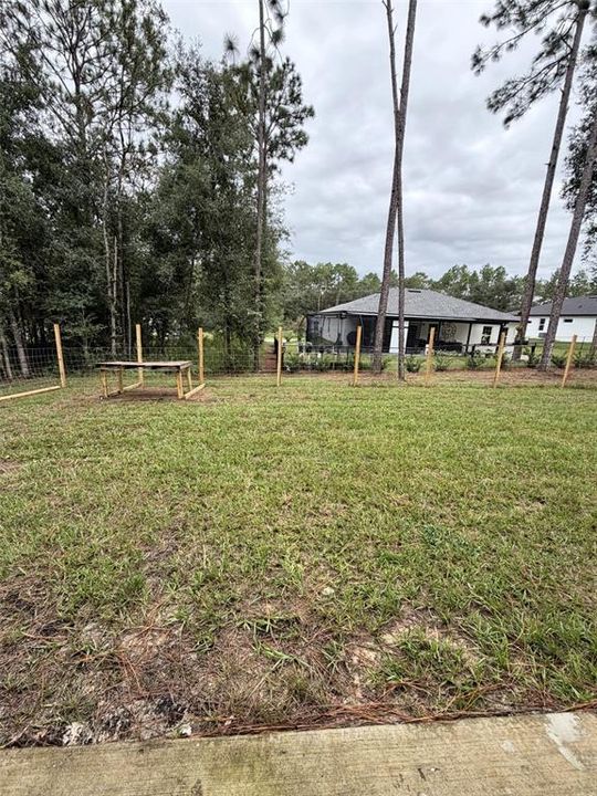 For Sale: $265,000 (4 beds, 2 baths, 1580 Square Feet)