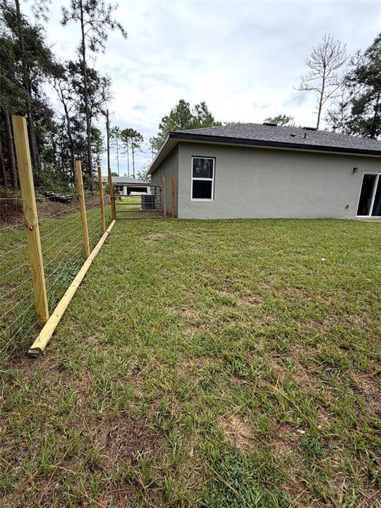 For Sale: $265,000 (4 beds, 2 baths, 1580 Square Feet)