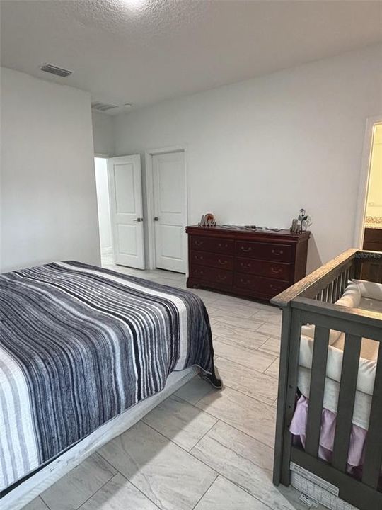For Sale: $265,000 (4 beds, 2 baths, 1580 Square Feet)