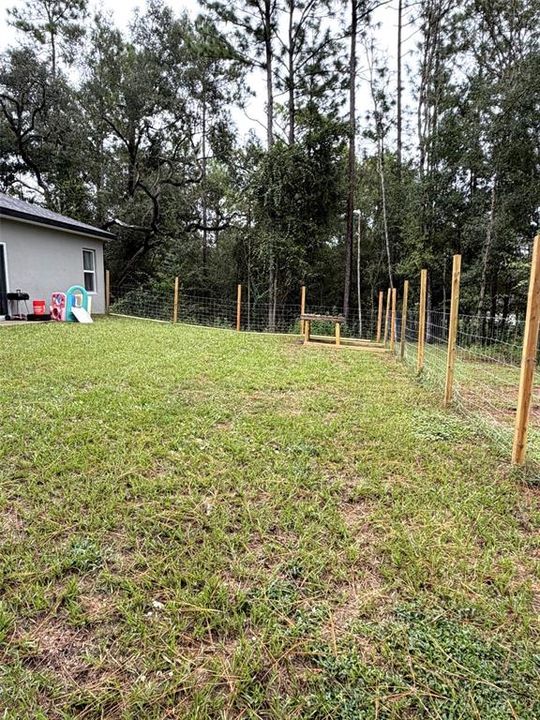 For Sale: $265,000 (4 beds, 2 baths, 1580 Square Feet)