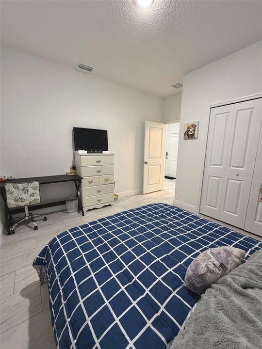 For Sale: $265,000 (4 beds, 2 baths, 1580 Square Feet)