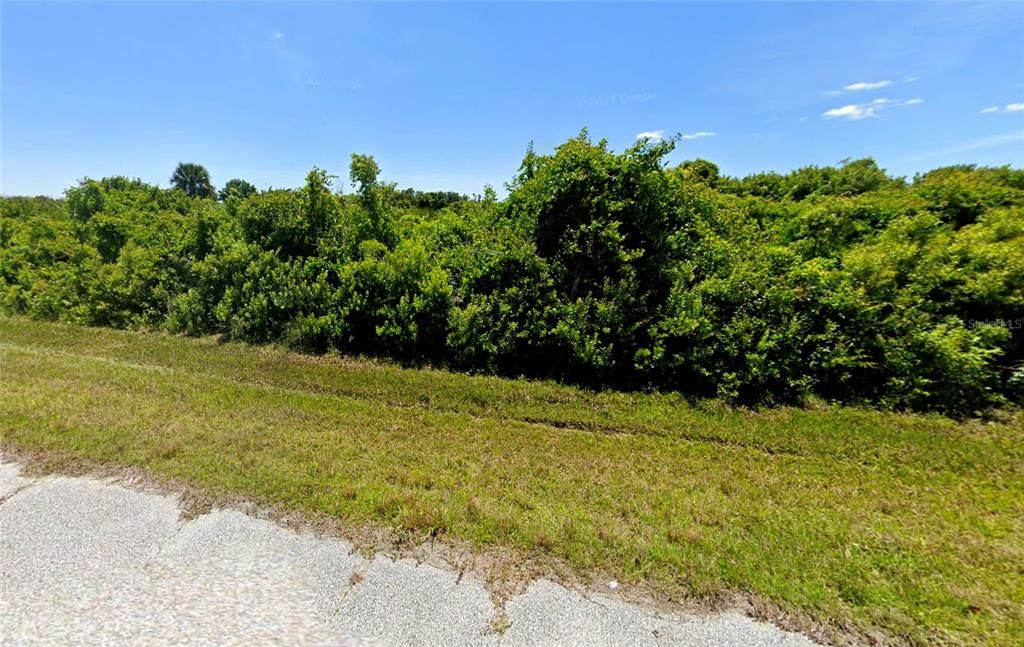 En Venta: $19,990 (0.21 acres)
