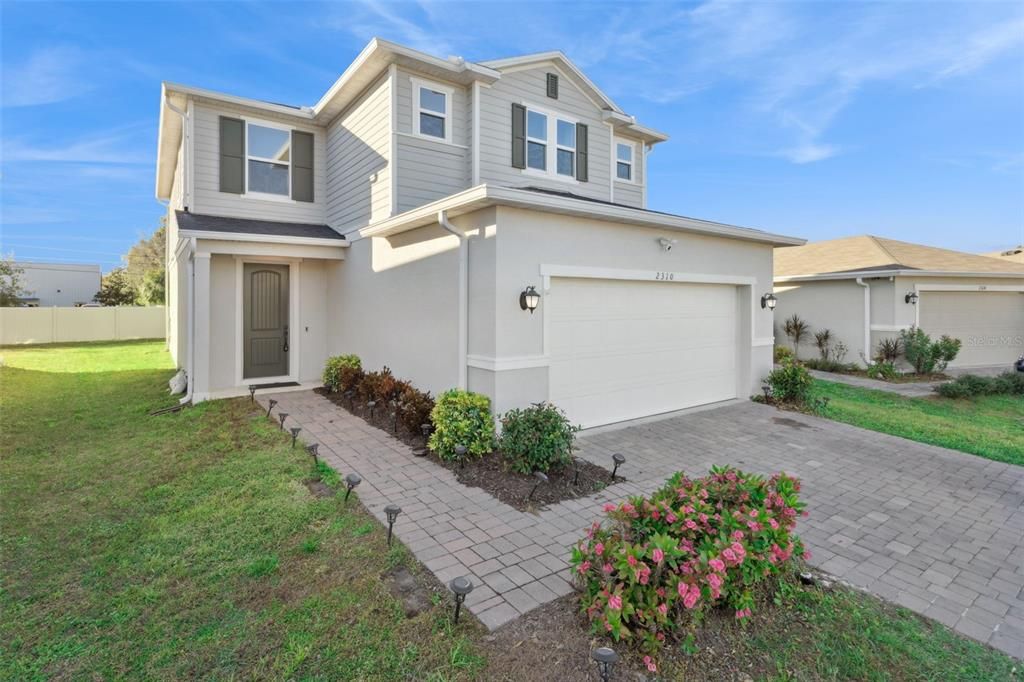 For Sale: $480,000 (4 beds, 3 baths, 2375 Square Feet)