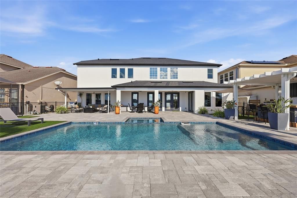 For Sale: $1,250,000 (5 beds, 4 baths, 3483 Square Feet)
