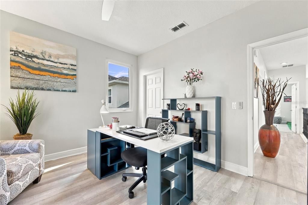 For Sale: $1,250,000 (5 beds, 4 baths, 3483 Square Feet)