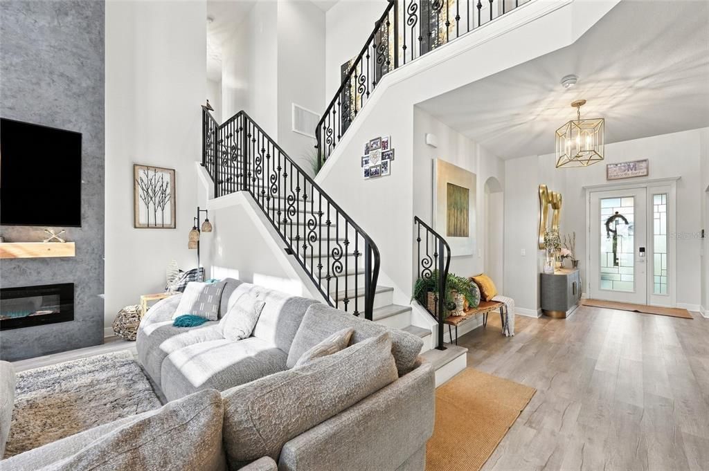 For Sale: $1,250,000 (5 beds, 4 baths, 3483 Square Feet)