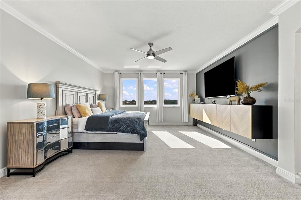 For Sale: $1,250,000 (5 beds, 4 baths, 3483 Square Feet)