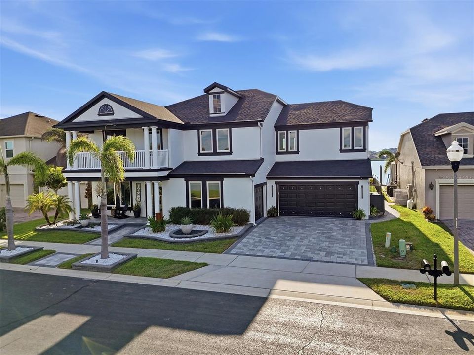For Sale: $1,250,000 (5 beds, 4 baths, 3483 Square Feet)
