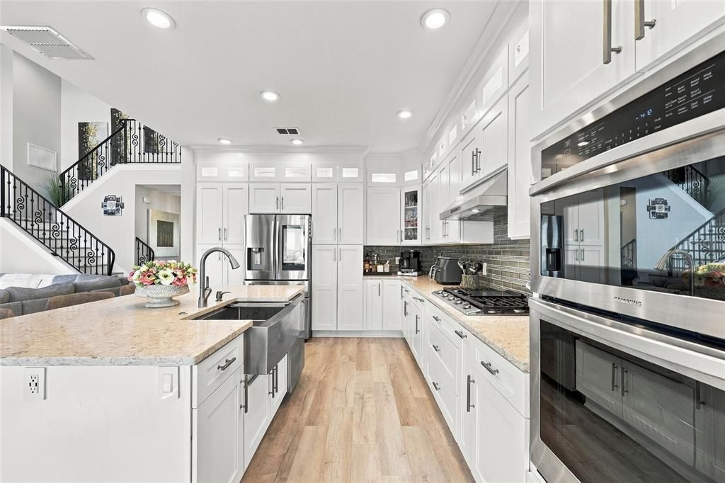 For Sale: $1,250,000 (5 beds, 4 baths, 3483 Square Feet)