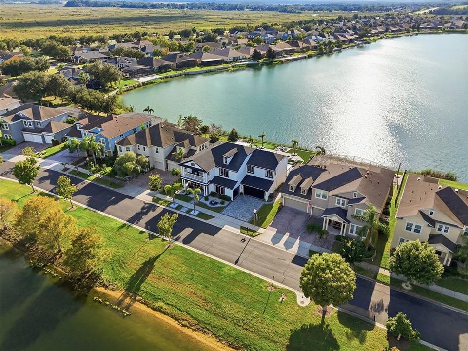 For Sale: $1,250,000 (5 beds, 4 baths, 3483 Square Feet)