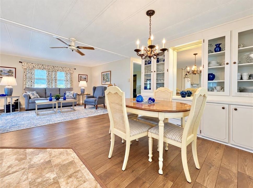 For Sale: $164,900 (2 beds, 2 baths, 1020 Square Feet)