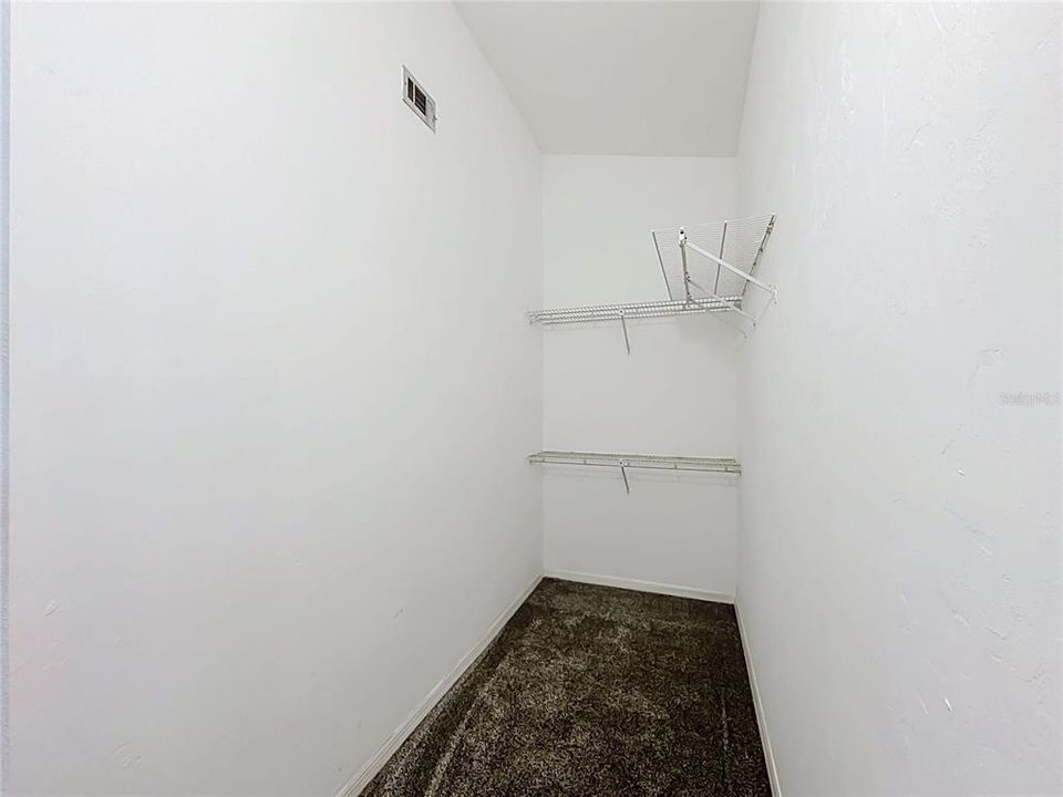 En Venta: $370,000 (3 camas, 2 baños, 1709 Pies cuadrados)