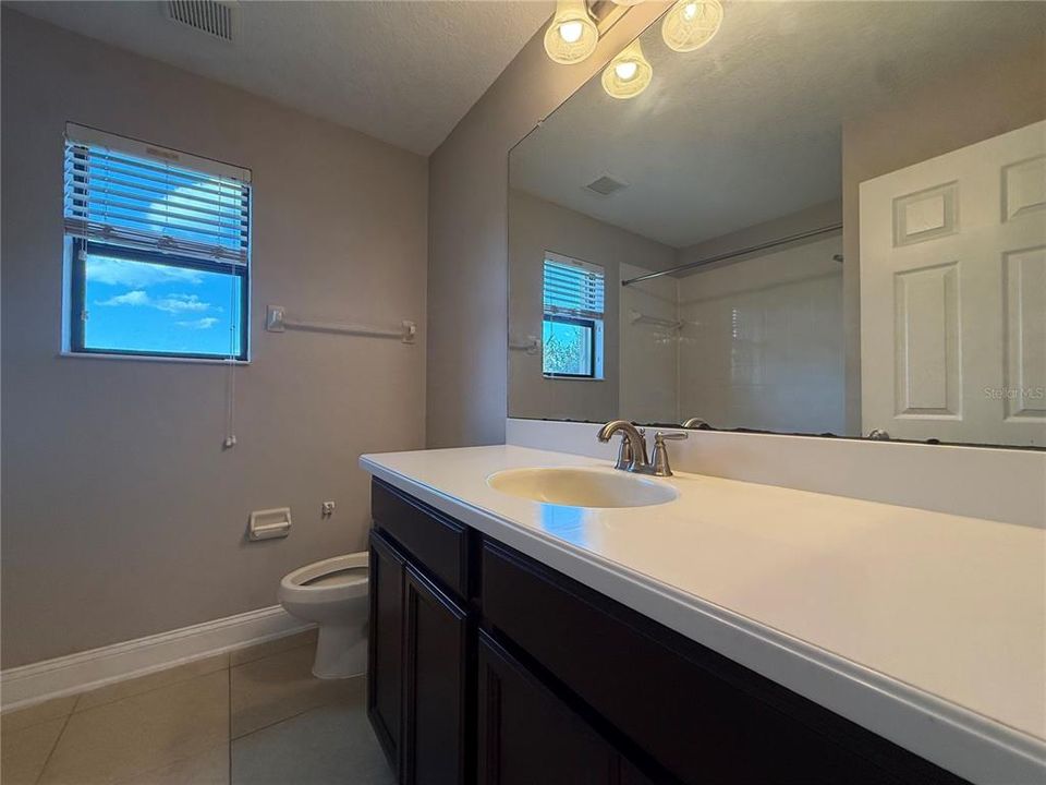 For Sale: $585,000 (5 beds, 4 baths, 3892 Square Feet)