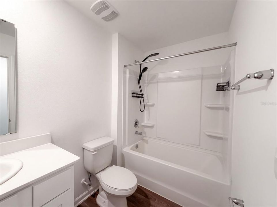 For Sale: $322,000 (3 beds, 2 baths, 1655 Square Feet)