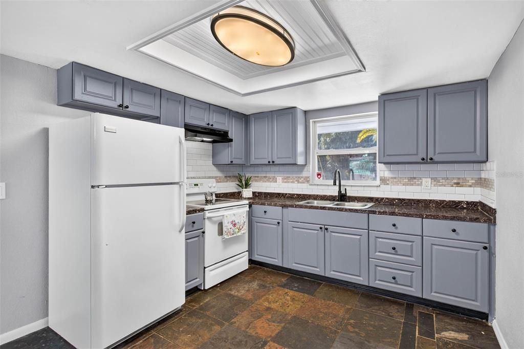 En Renta: $1,925 (3 camas, 2 baños, 1806 Pies cuadrados)