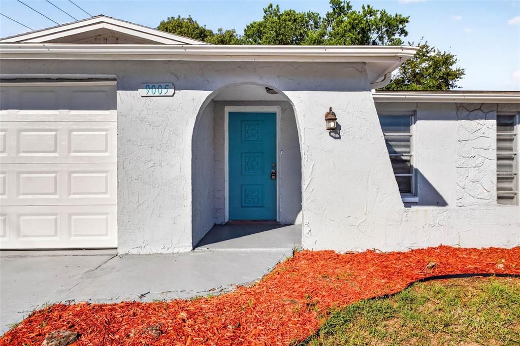 For Rent: $1,695 (3 beds, 2 baths, 986 Square Feet)