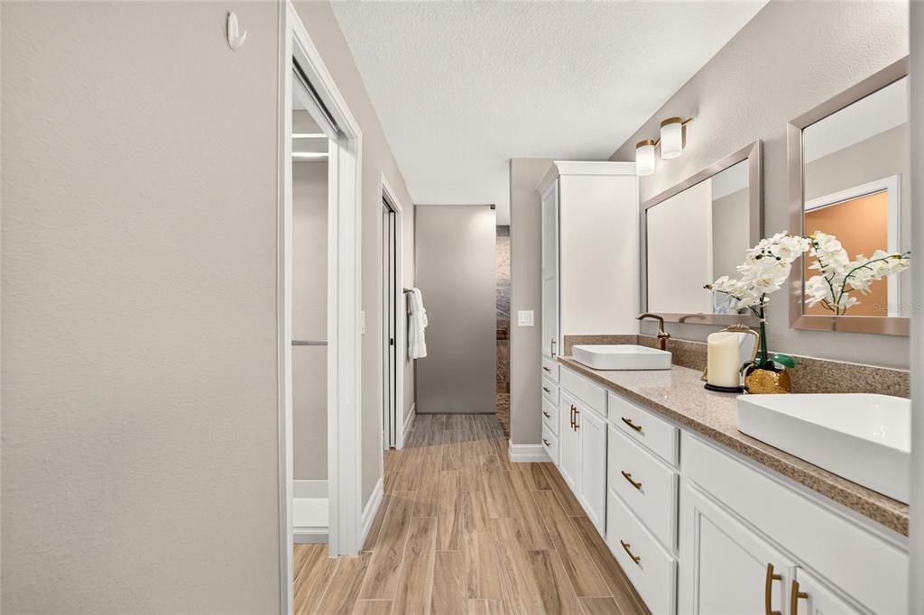 На продажу: $719,900 (3 спален, 2 ванн, 1986 Квадратных фут)