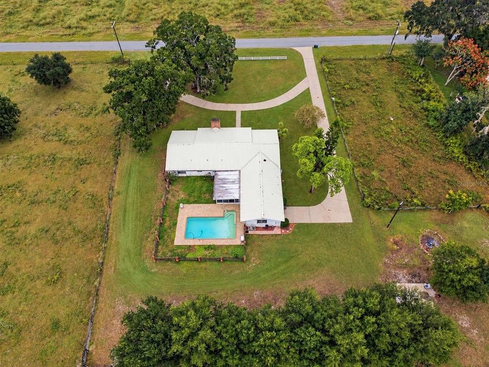 For Sale: $359,900 (3 beds, 2 baths, 3266 Square Feet)