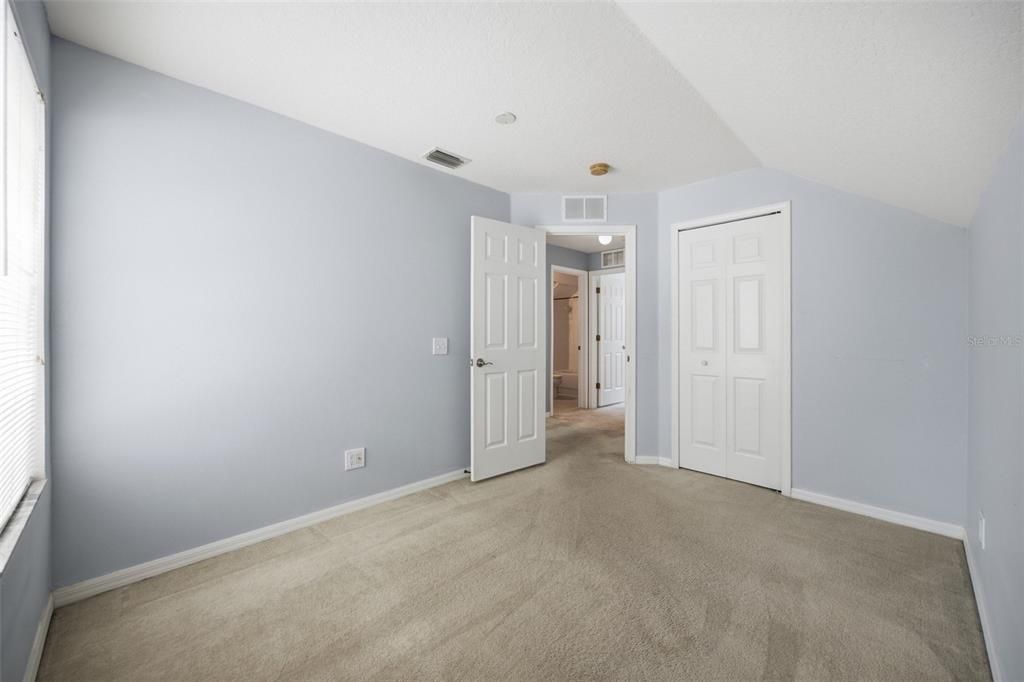 На продажу: $329,900 (4 спален, 2 ванн, 1438 Квадратных фут)