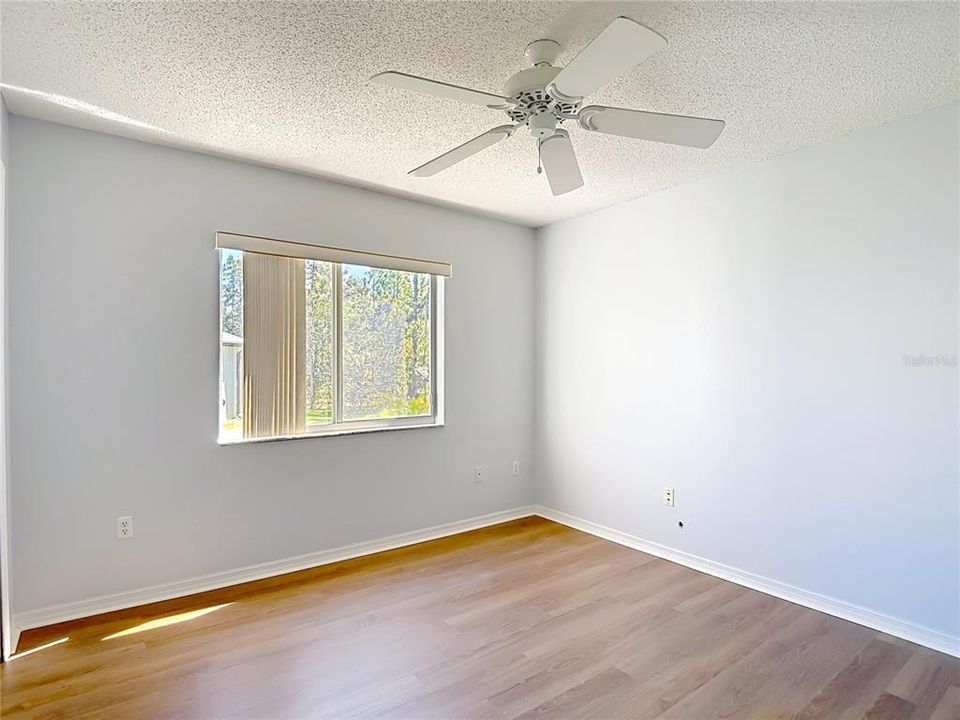 En Venta: $395,000 (4 camas, 3 baños, 2268 Pies cuadrados)