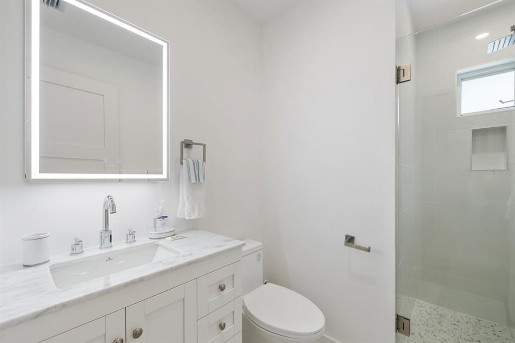 En Venta: $7,300,000 (8 camas, 7 baños, 5792 Pies cuadrados)