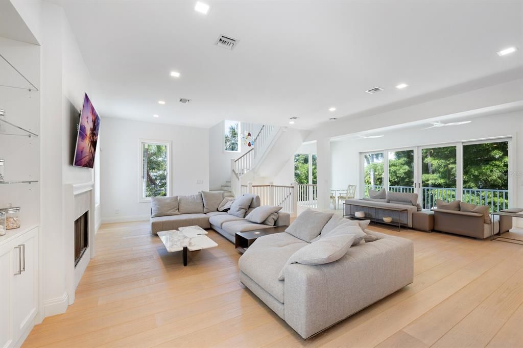 En Venta: $7,300,000 (8 camas, 7 baños, 5792 Pies cuadrados)