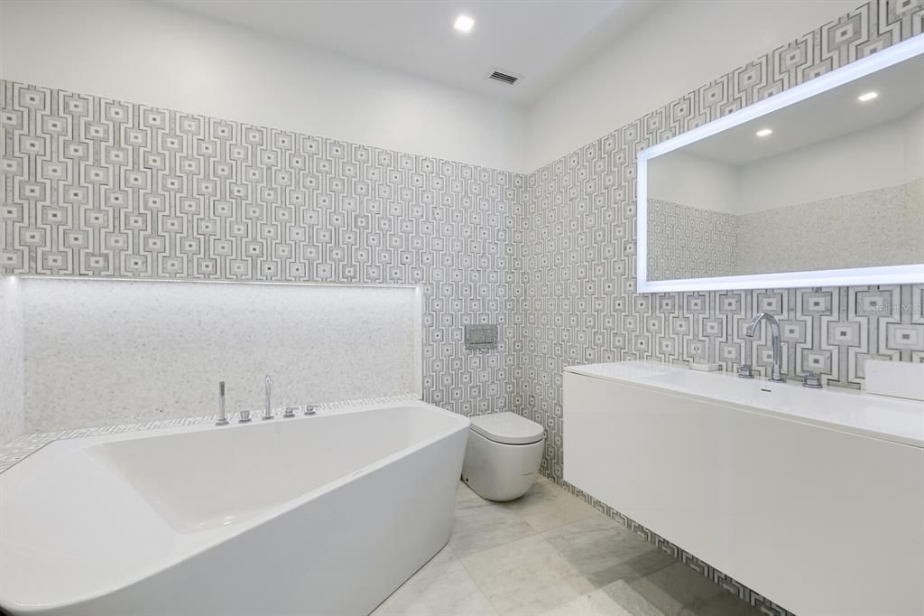 En Venta: $7,300,000 (8 camas, 7 baños, 5792 Pies cuadrados)