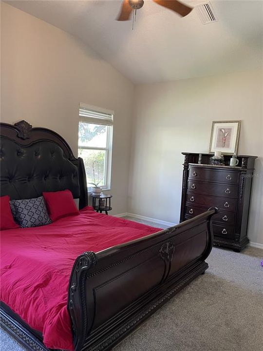 En Venta: $399,000 (3 camas, 2 baños, 1753 Pies cuadrados)