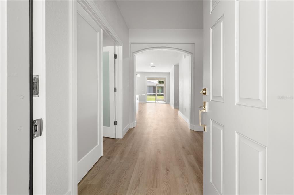 For Sale: $329,500 (3 beds, 2 baths, 2020 Square Feet)