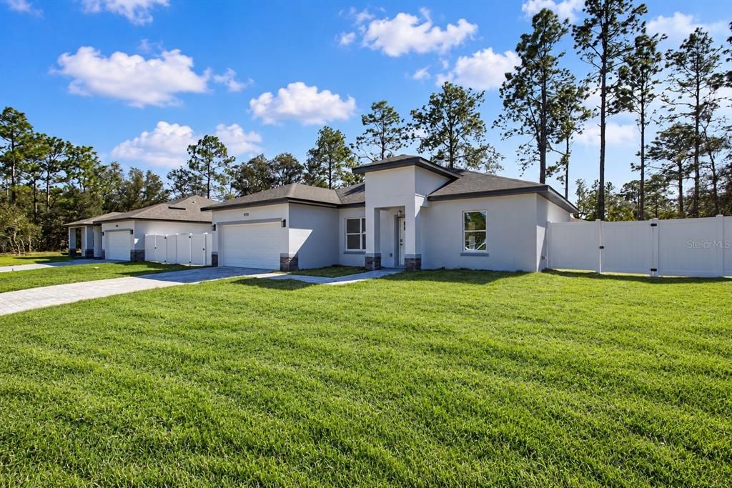For Sale: $253,900 (3 beds, 2 baths, 1427 Square Feet)