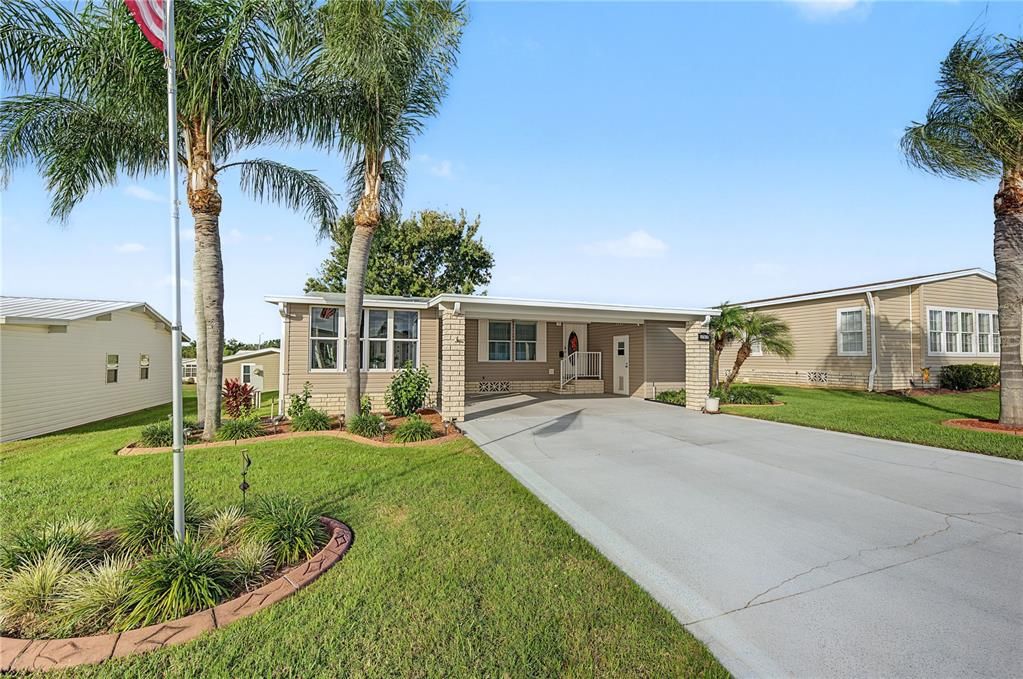 For Sale: $215,000 (3 beds, 2 baths, 1188 Square Feet)