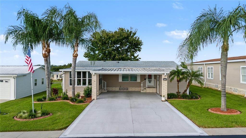 For Sale: $215,000 (3 beds, 2 baths, 1188 Square Feet)