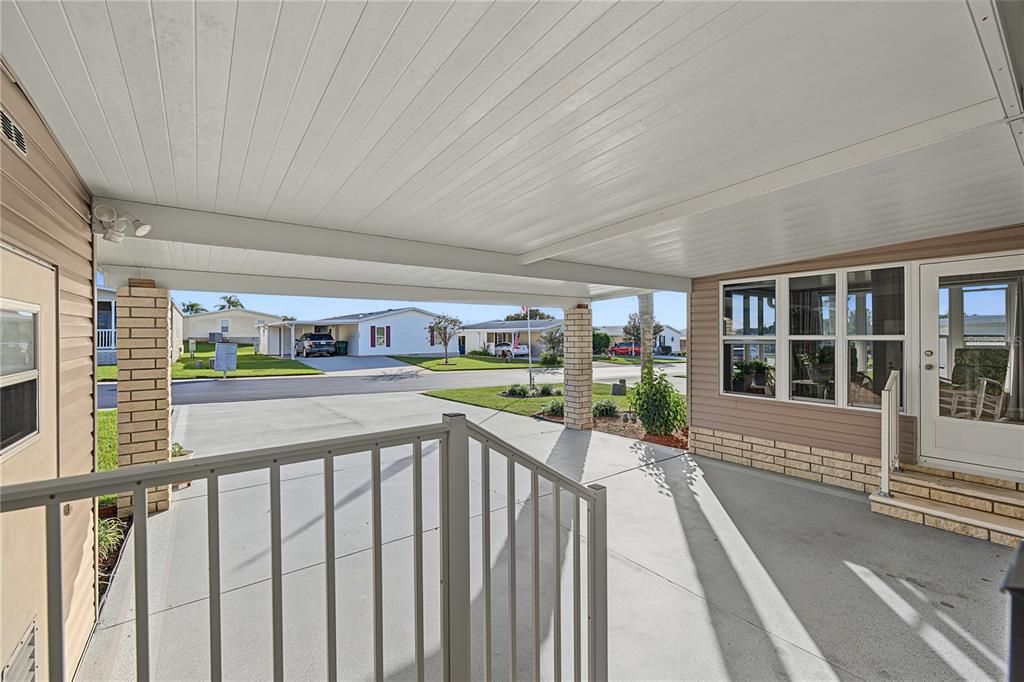For Sale: $215,000 (3 beds, 2 baths, 1188 Square Feet)