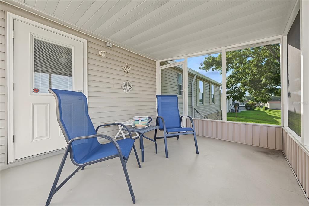 For Sale: $215,000 (3 beds, 2 baths, 1188 Square Feet)