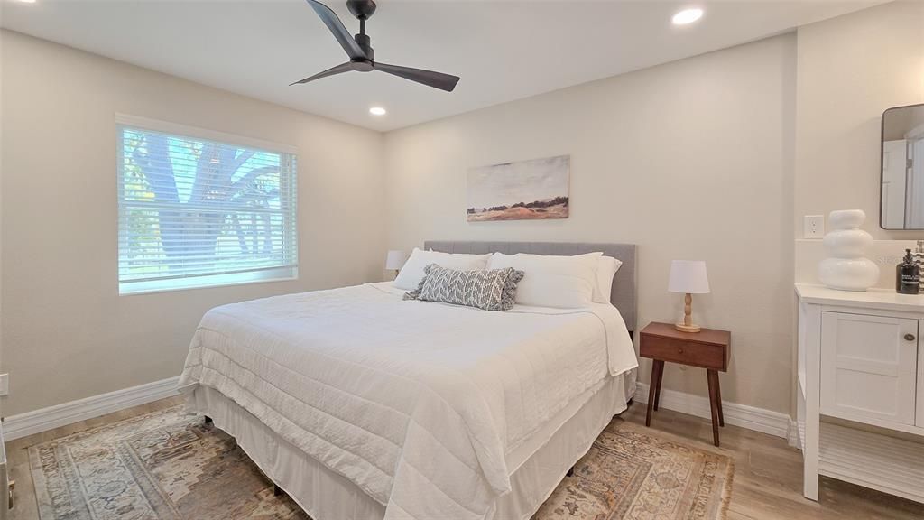 For Rent: $3,800 (3 beds, 2 baths, 1588 Square Feet)