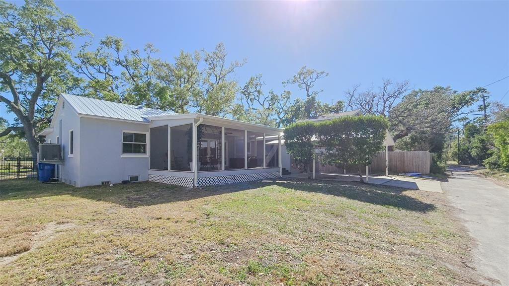For Rent: $3,800 (3 beds, 2 baths, 1588 Square Feet)