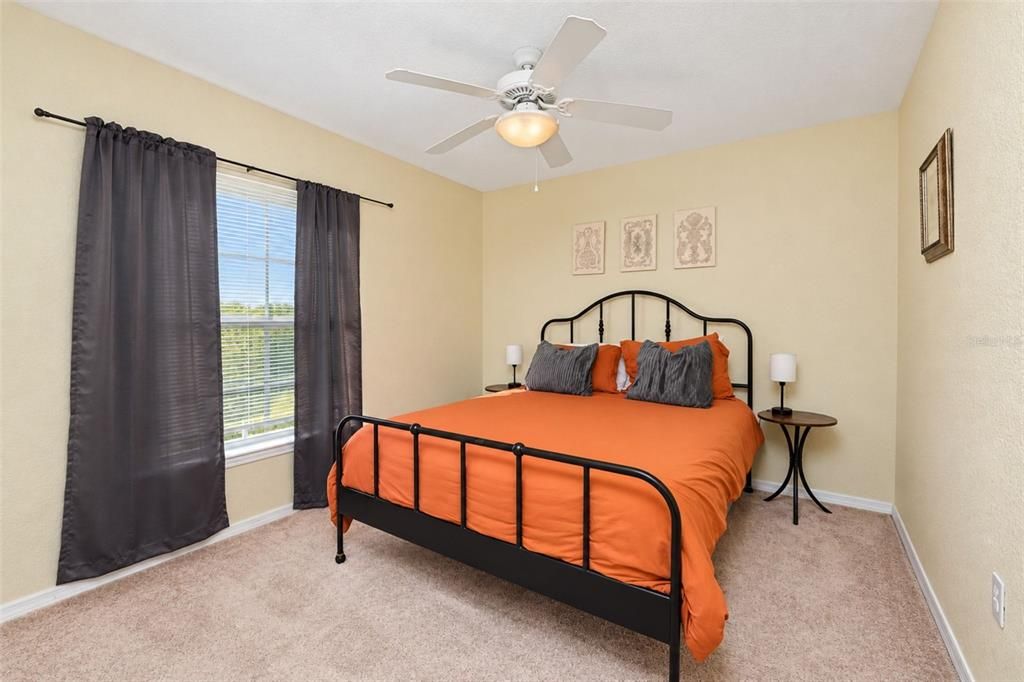 For Sale: $325,000 (3 beds, 2 baths, 1148 Square Feet)