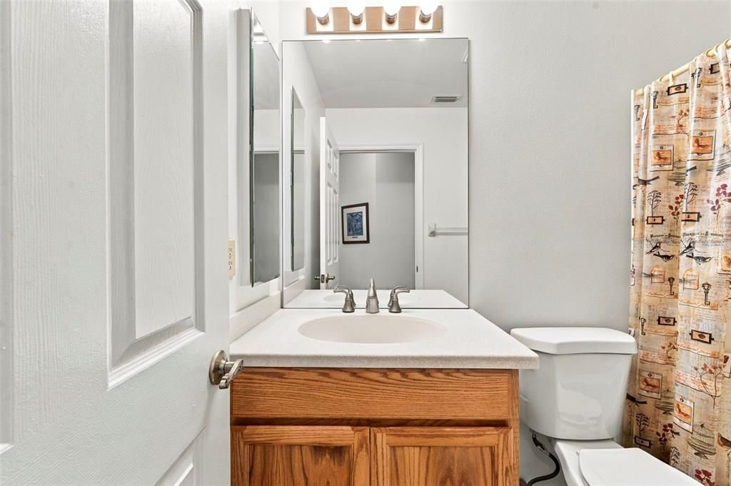 For Sale: $234,900 (2 beds, 2 baths, 1482 Square Feet)