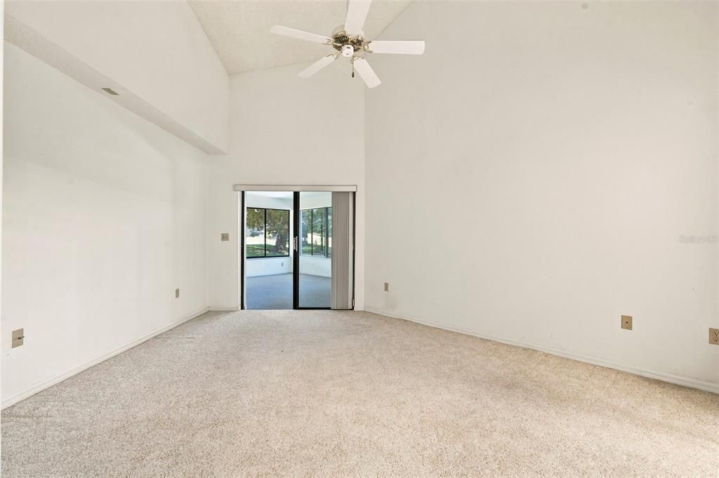 For Sale: $234,900 (2 beds, 2 baths, 1482 Square Feet)